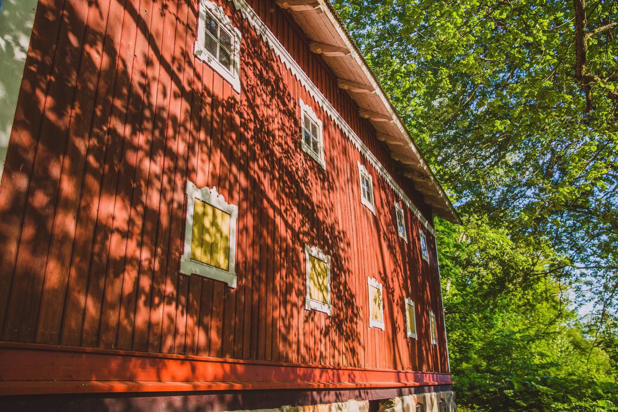 Ruders Egendom Bed & Breakfast Tibro Eksteriør bilde